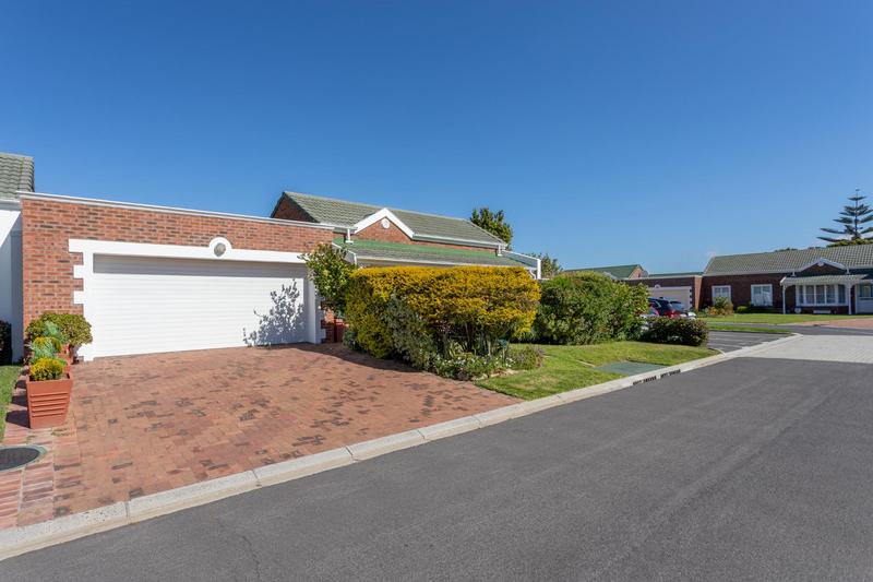 3 Bedroom Property for Sale in Pinelands Western Cape